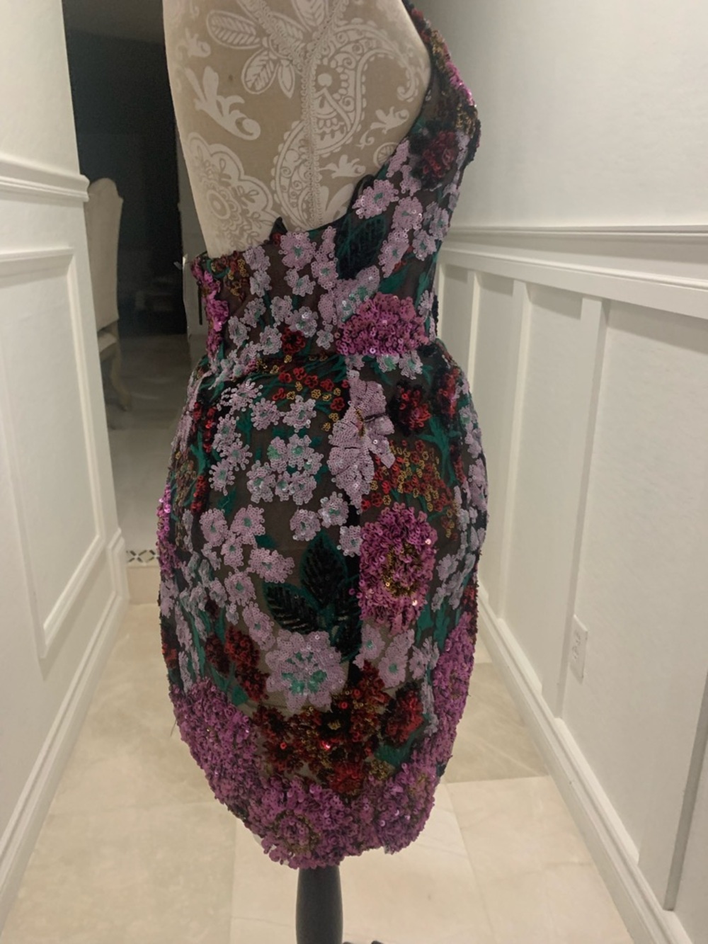 New BRONX AND BANCO Deirdre Floral Sequinned Halter Dress Size S / 4 US - Picture 7 of 16